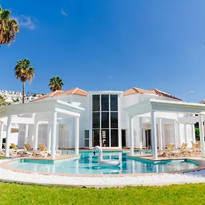 https://casa-palmeras.in-canary-islands.com